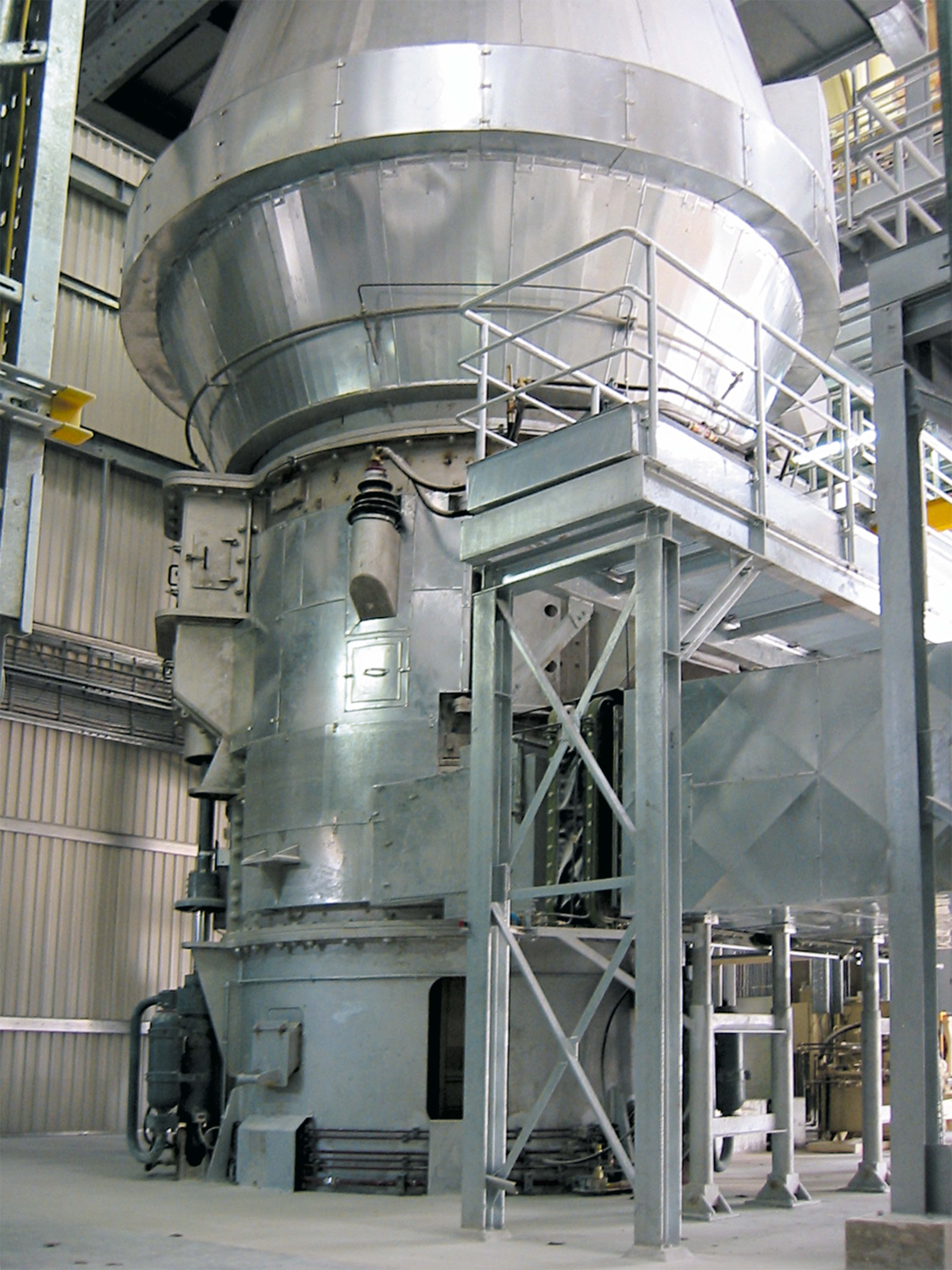 Gypsum roller mill