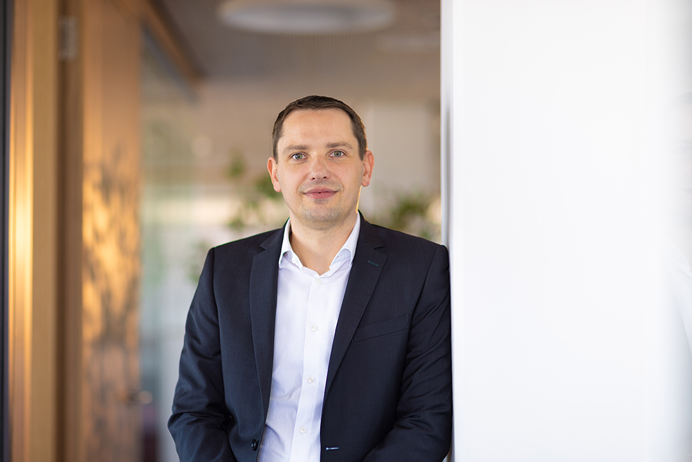 Moritz Ückert—COO