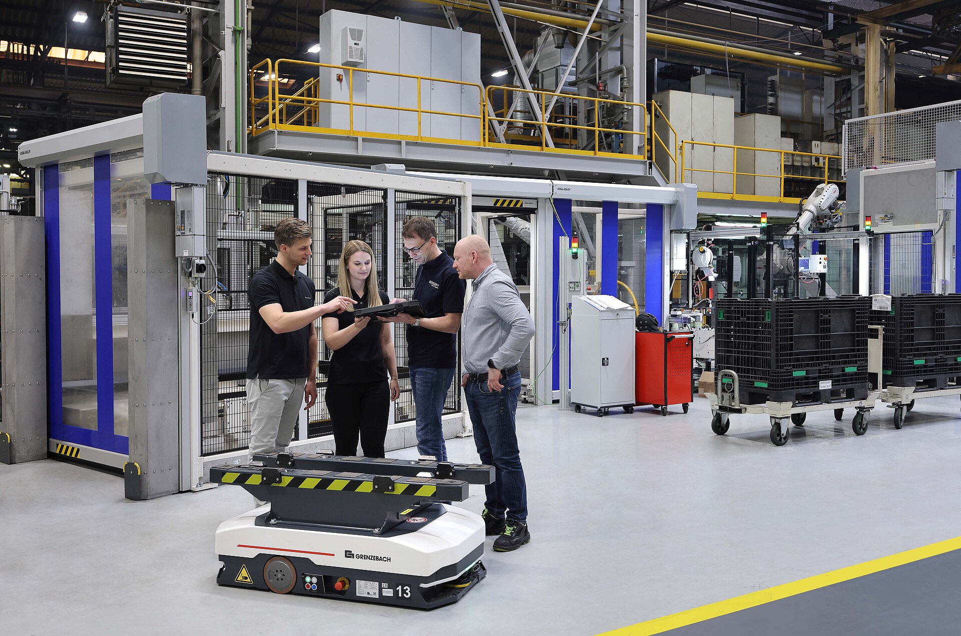 Intelligent Fleet Manager controls the automated guided vehicles